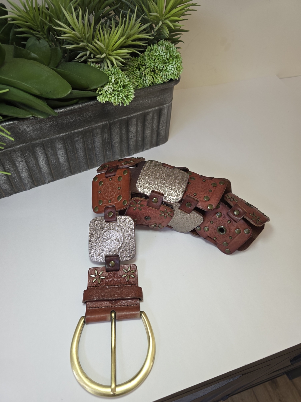 Vintage Fossil Genuine Leather Wide Patchwork Embellished Belt Brass Buckle - Picture 3 of 10